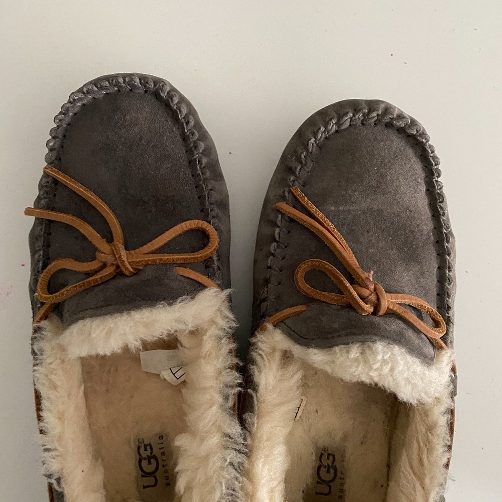 Ugg Dakota Slippers